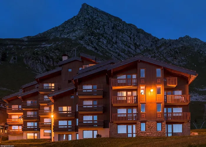 Pierre & Emeraude Aparthotel 3*